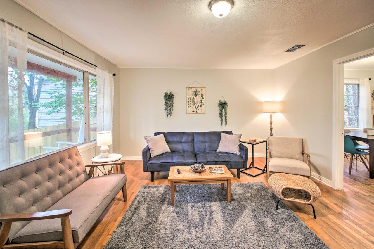 Centrally Located Hot Springs Home With Deck! Экстерьер фото
